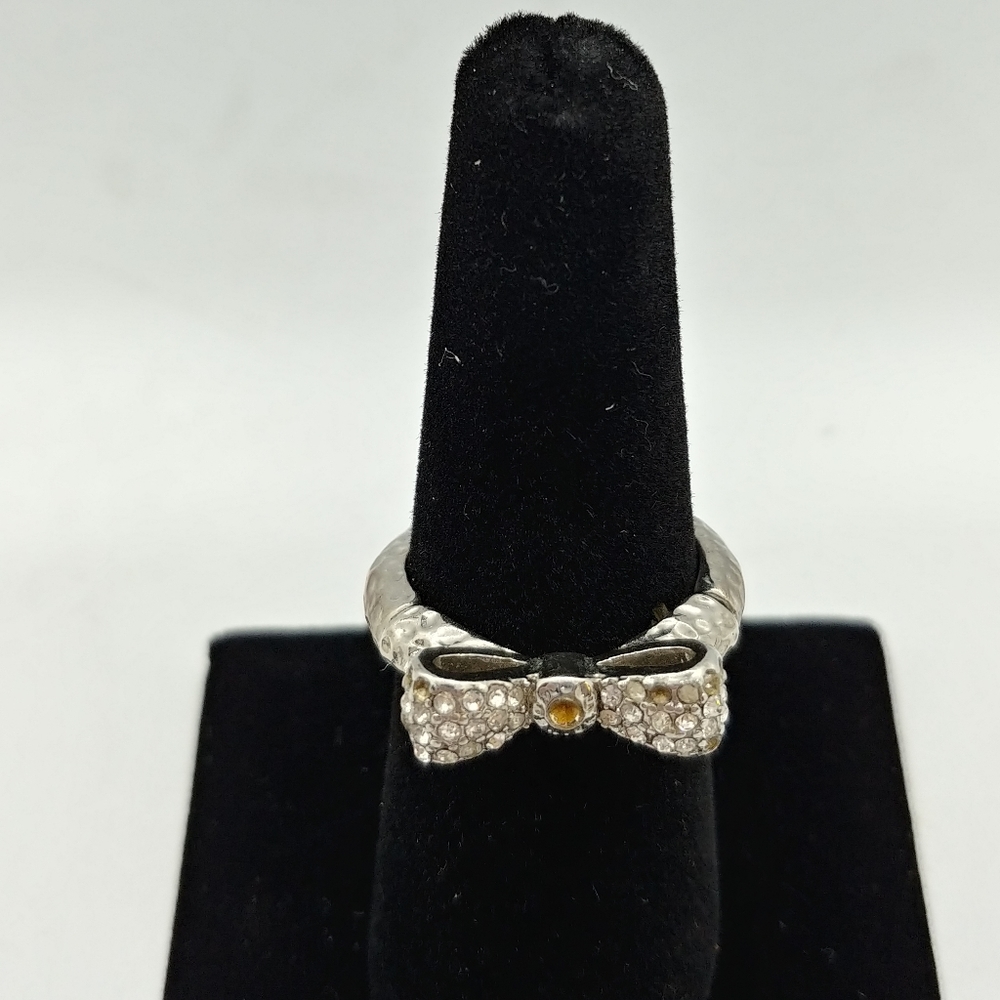 Bow Ring - Picture 2 of 3